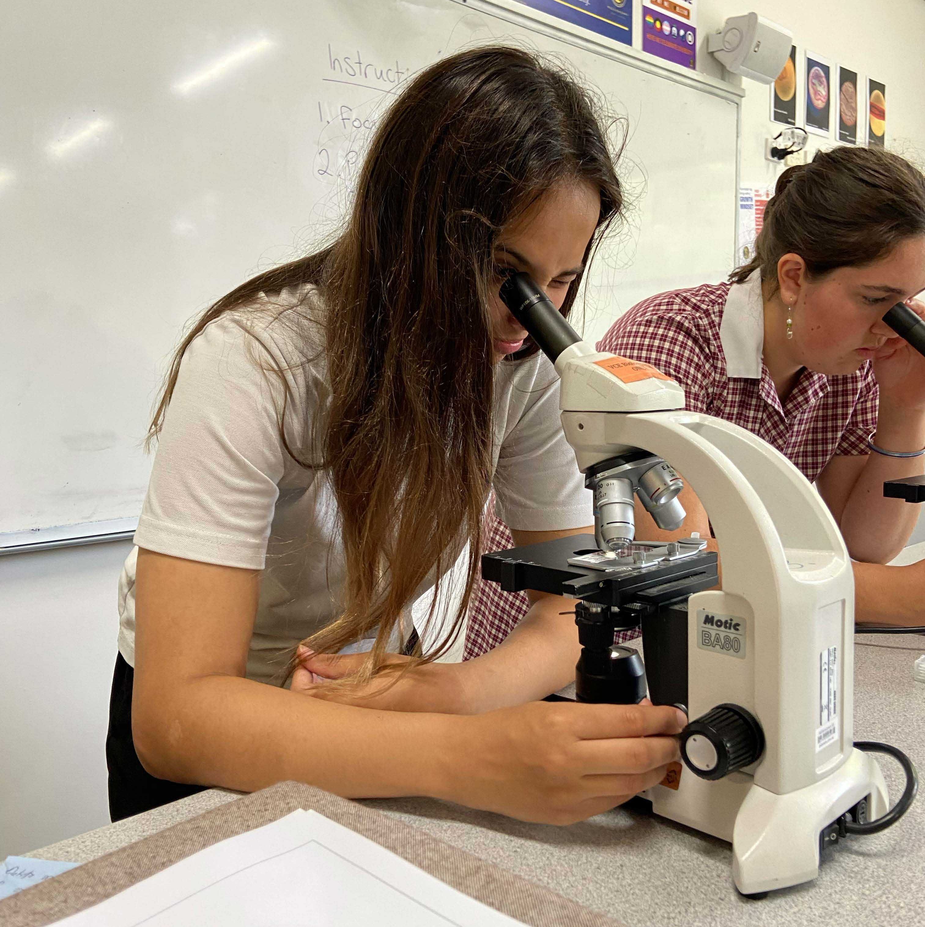 Jade and Kiera Investigating Plant Cells